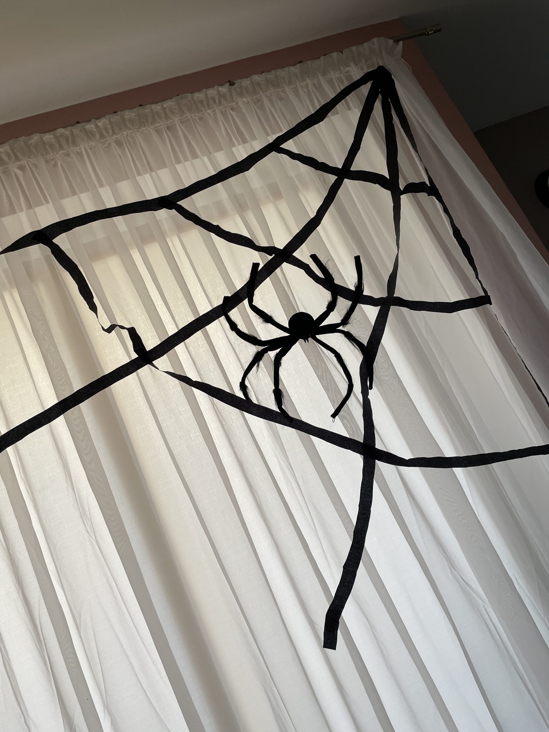 E-book: "Halloween" - obrazek 2